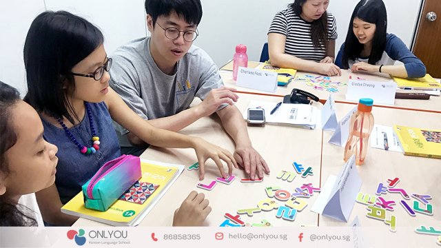 Class activity ay Onlyou Korean Language School Singapore